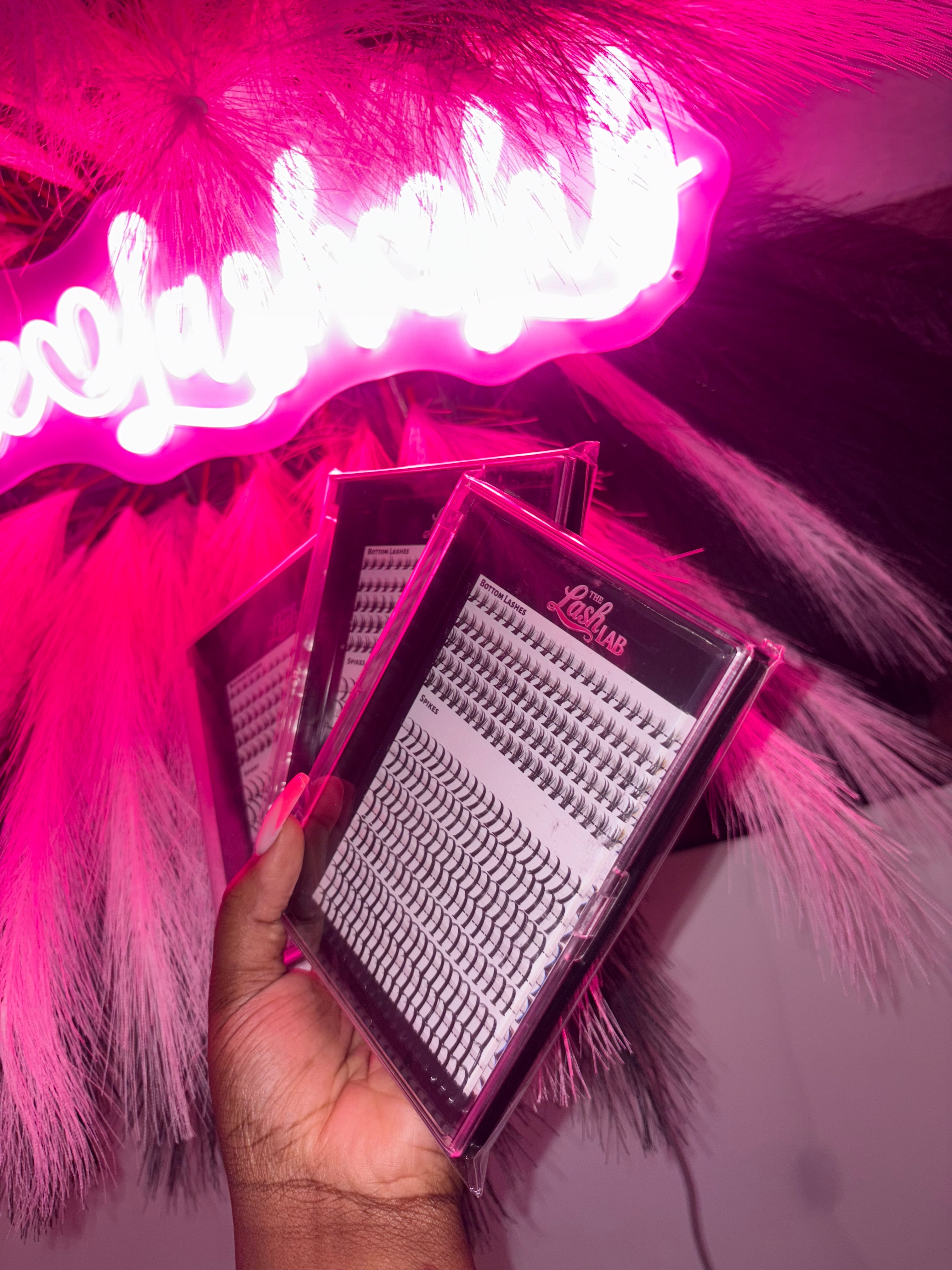 Iconic Spikes and Petite Bottoms